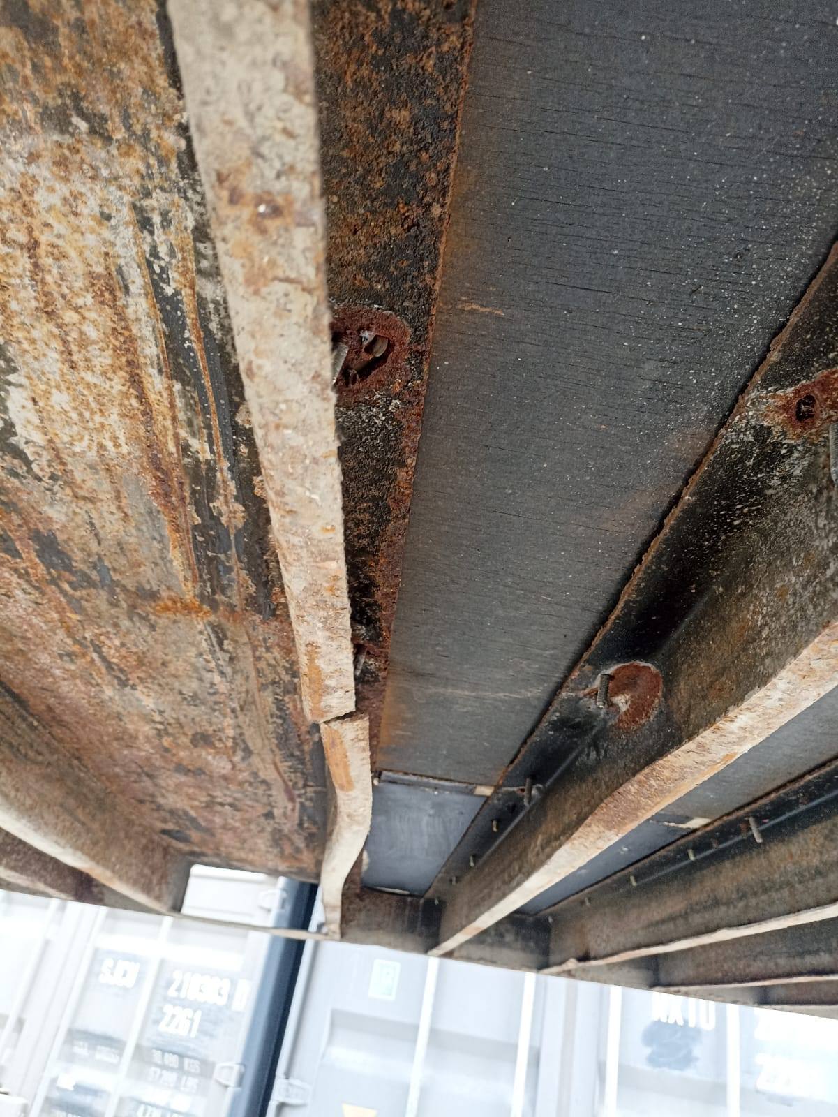 Морской контейнер TGHU0327670